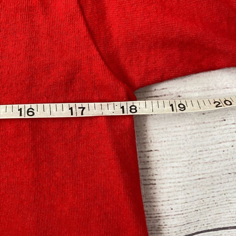 Miley Cyrus Gildan youth L short sleeve Crewneck concert t-shirt red - Picture 8 of 9